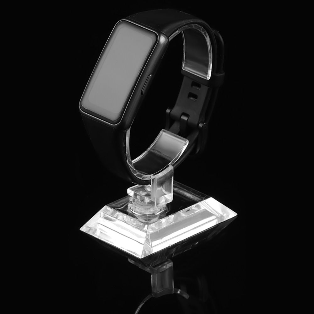 Jewelry And Watches Exhibition - Tezgah Üstü Satış Vitrini Sağlam Bileklik