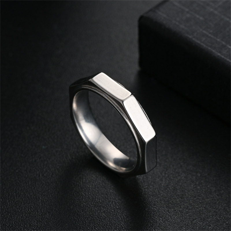 5 MM Moda Altıgen Titanyum Çel - Titanium Steel Ring incelemesi ve fiyatı